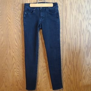 Black American Eagle skinny jeans